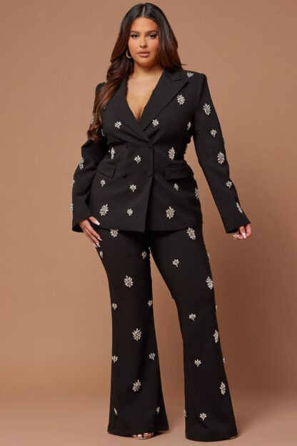 Chaqueta Elegante con Detalles Brillantes y Cuello Solapa - Image 6
